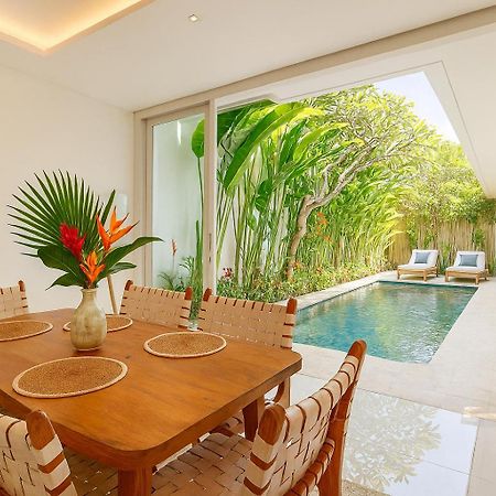 Villa Vana, Sitara Villa Group Seminyak Dış mekan fotoğraf