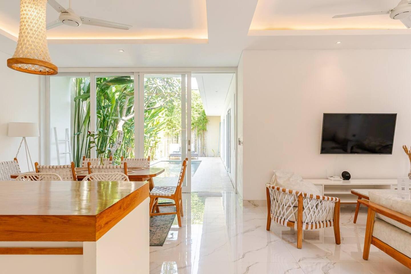 Villa Vana, Sitara Villa Group Seminyak Dış mekan fotoğraf